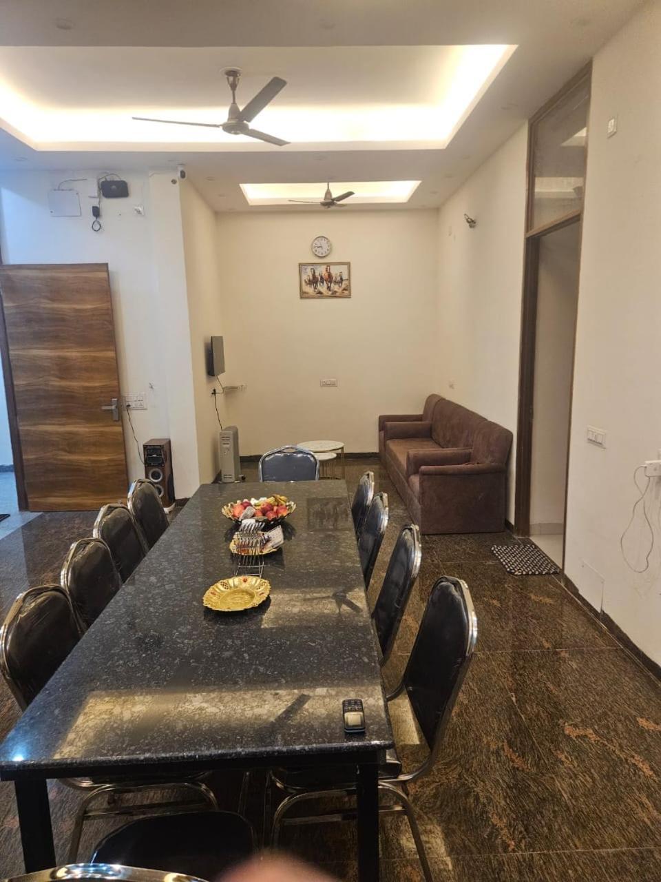 Bed and Breakfast Ashirwaad 249 Greater Noida Exterior foto