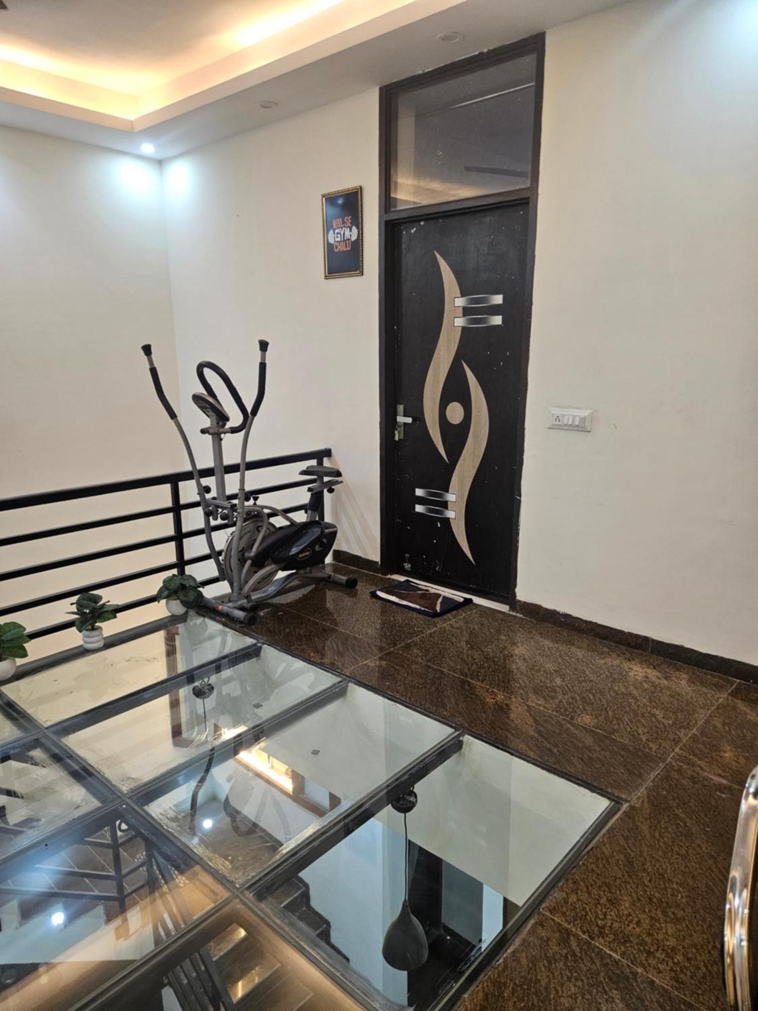 Bed and Breakfast Ashirwaad 249 Greater Noida Exterior foto